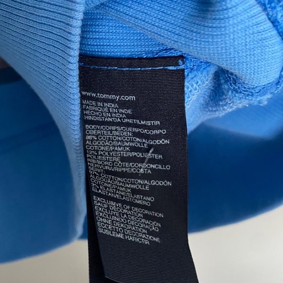 Tommy Hilfiger Baby Blue Graphic Crewneck Sweatshirt| Women's Medium - Picture 4 of 8